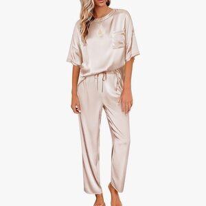 Ekouaer Cream Loungewear Set XL